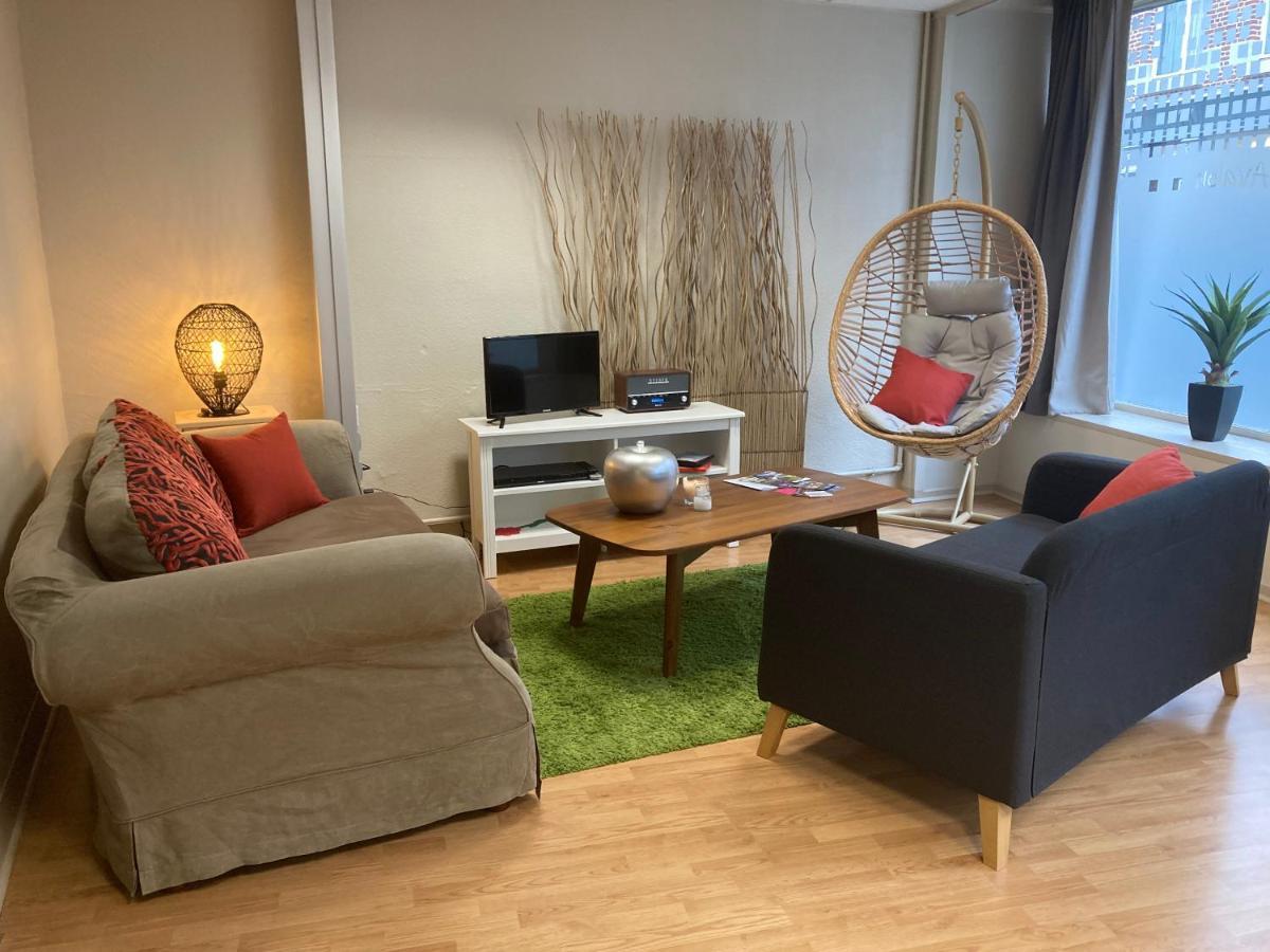 Gite D'Avalon Appartement 5 디넝 외부 사진
